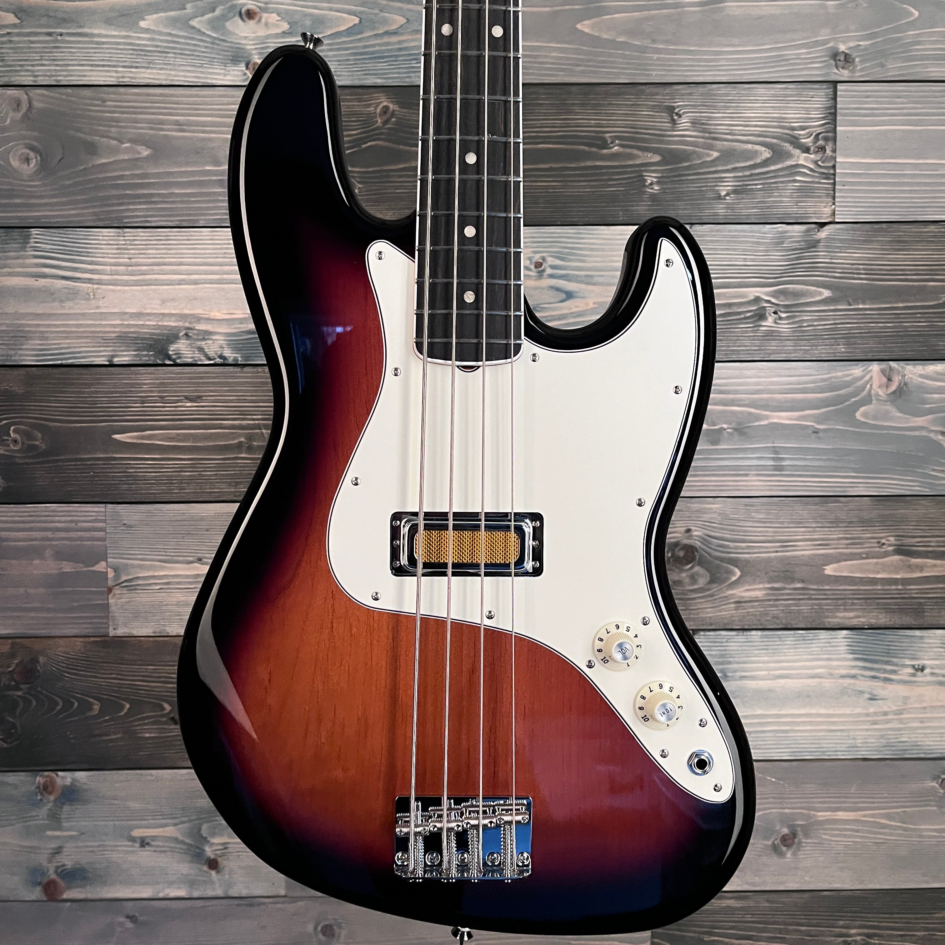 Fender Gold Foil Jazz Bass, Ebony Fingerboard, 2-Color Sunburst