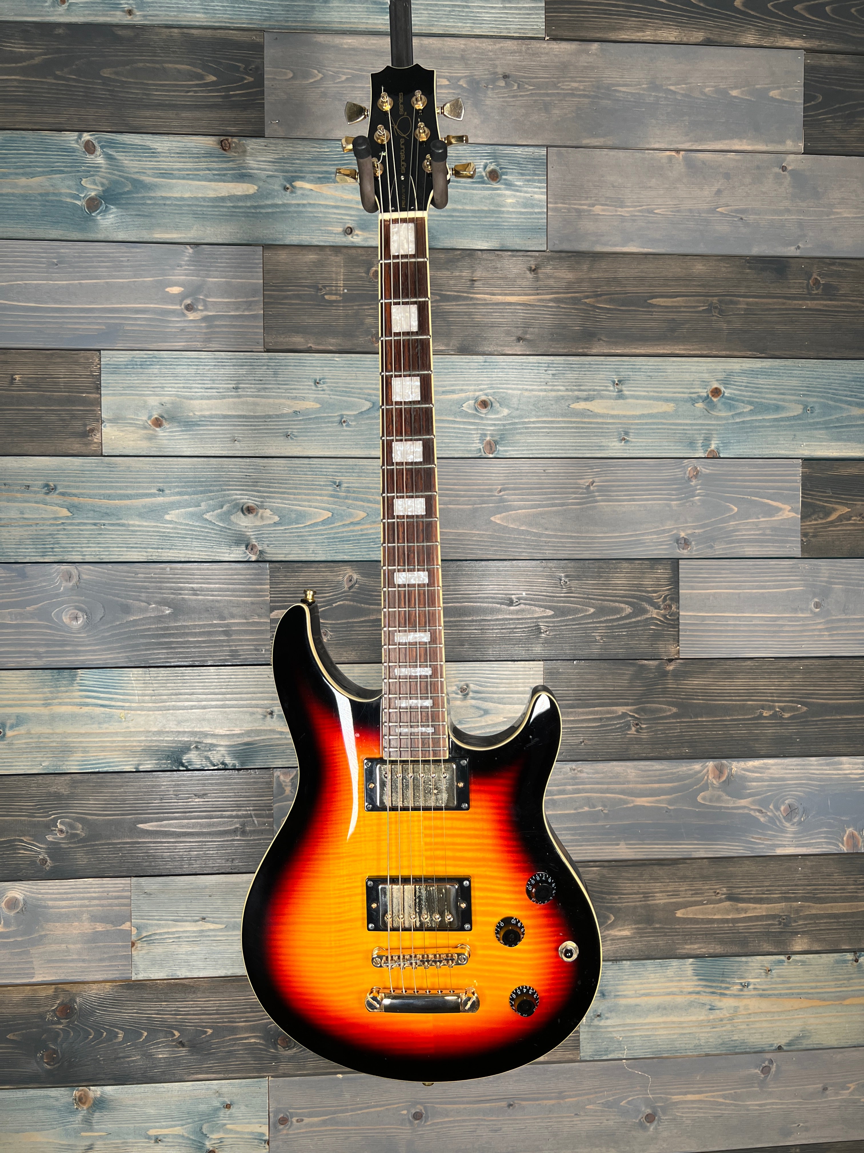 USED Peavey HP Signature EX Sunburst