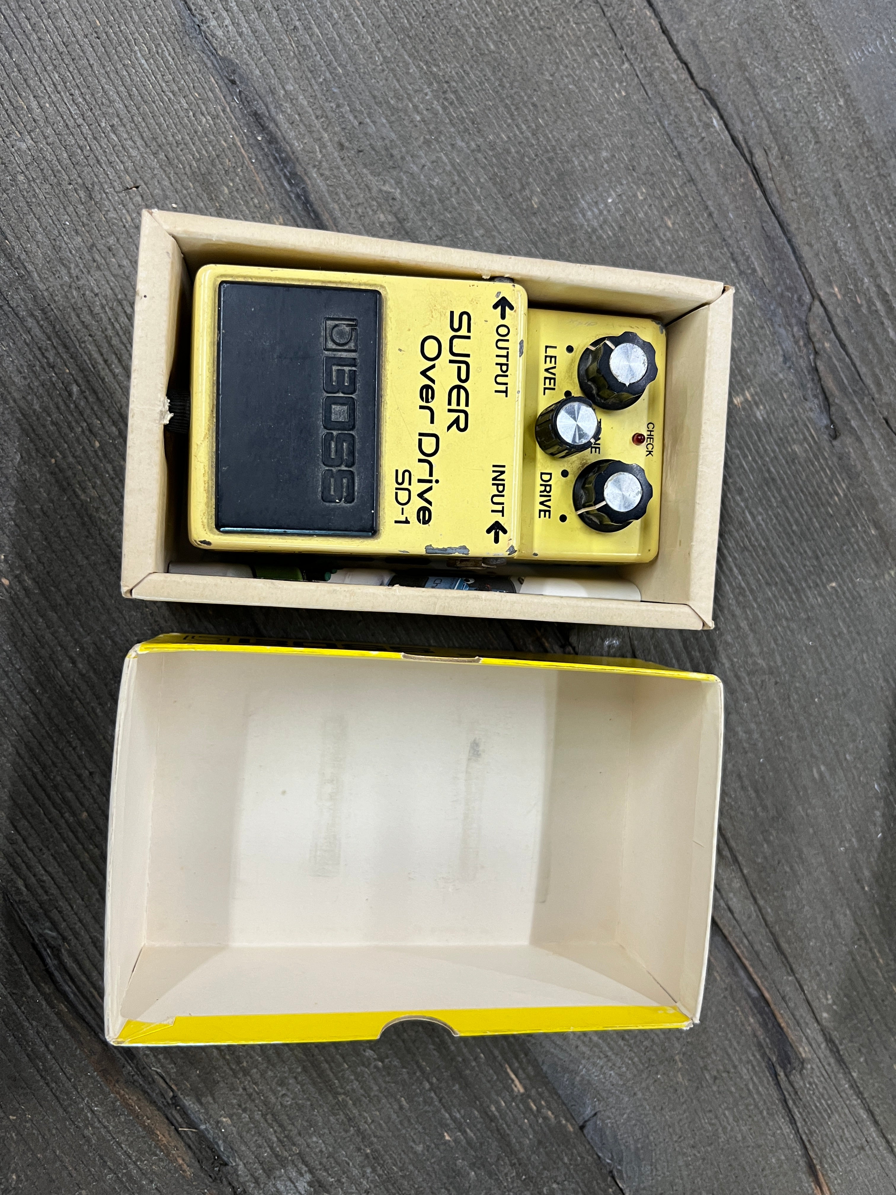 USED Boss SD-1  Super Overdrive Made In Japan 1980s