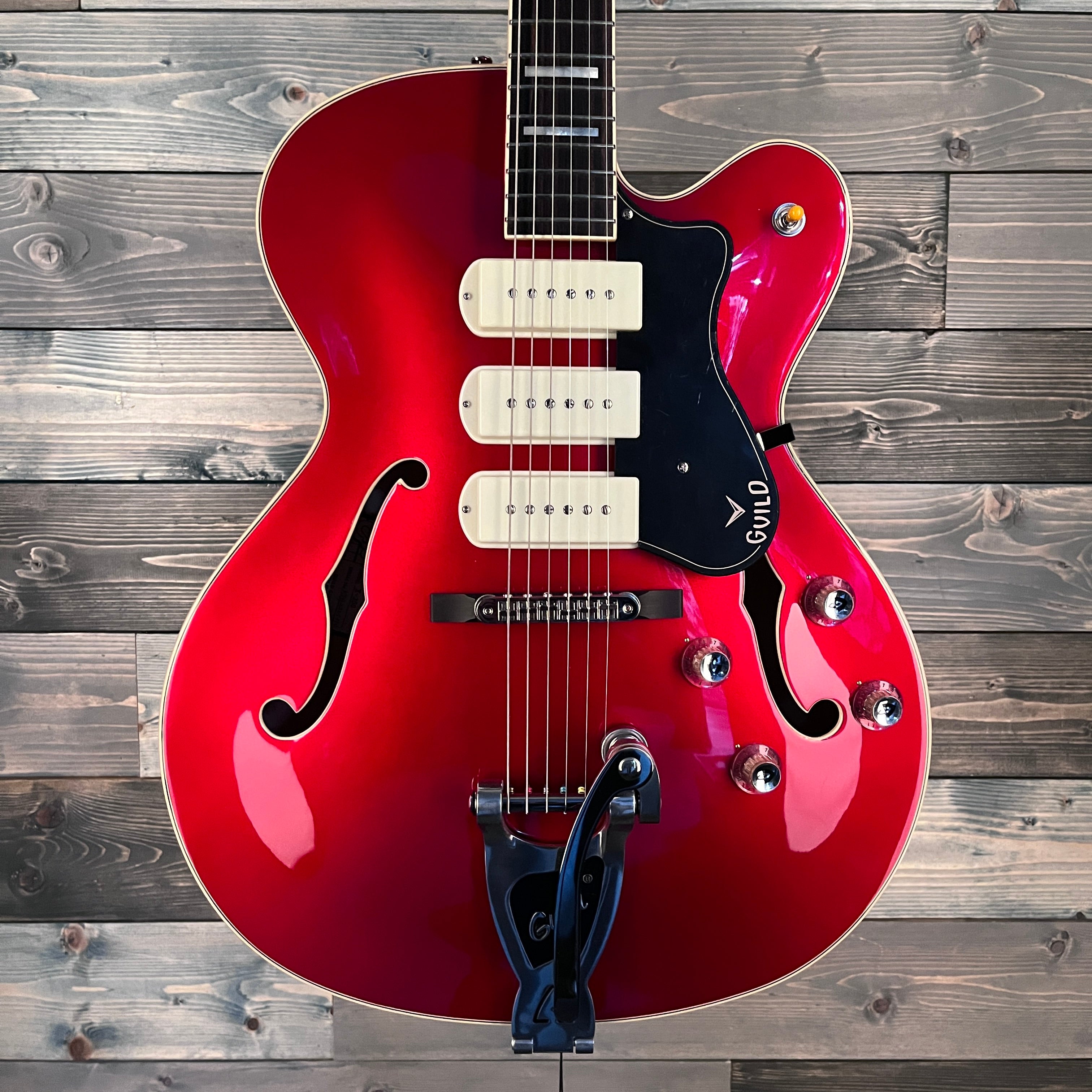 Guild X-350 Stratford Hollowbody Electric - Scarlet Red