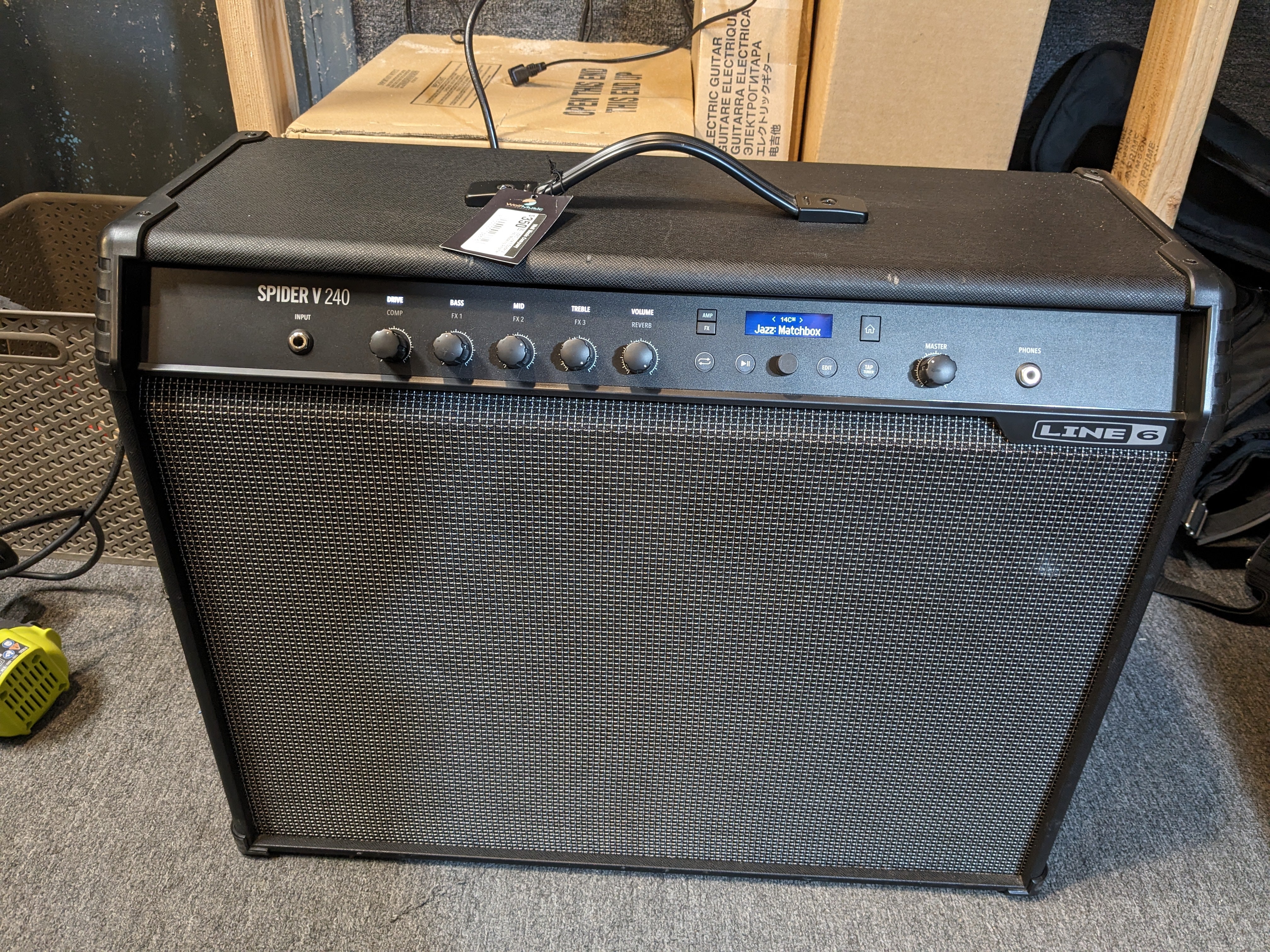 USED Line 6 Spider V 240 Modeling Amplifier