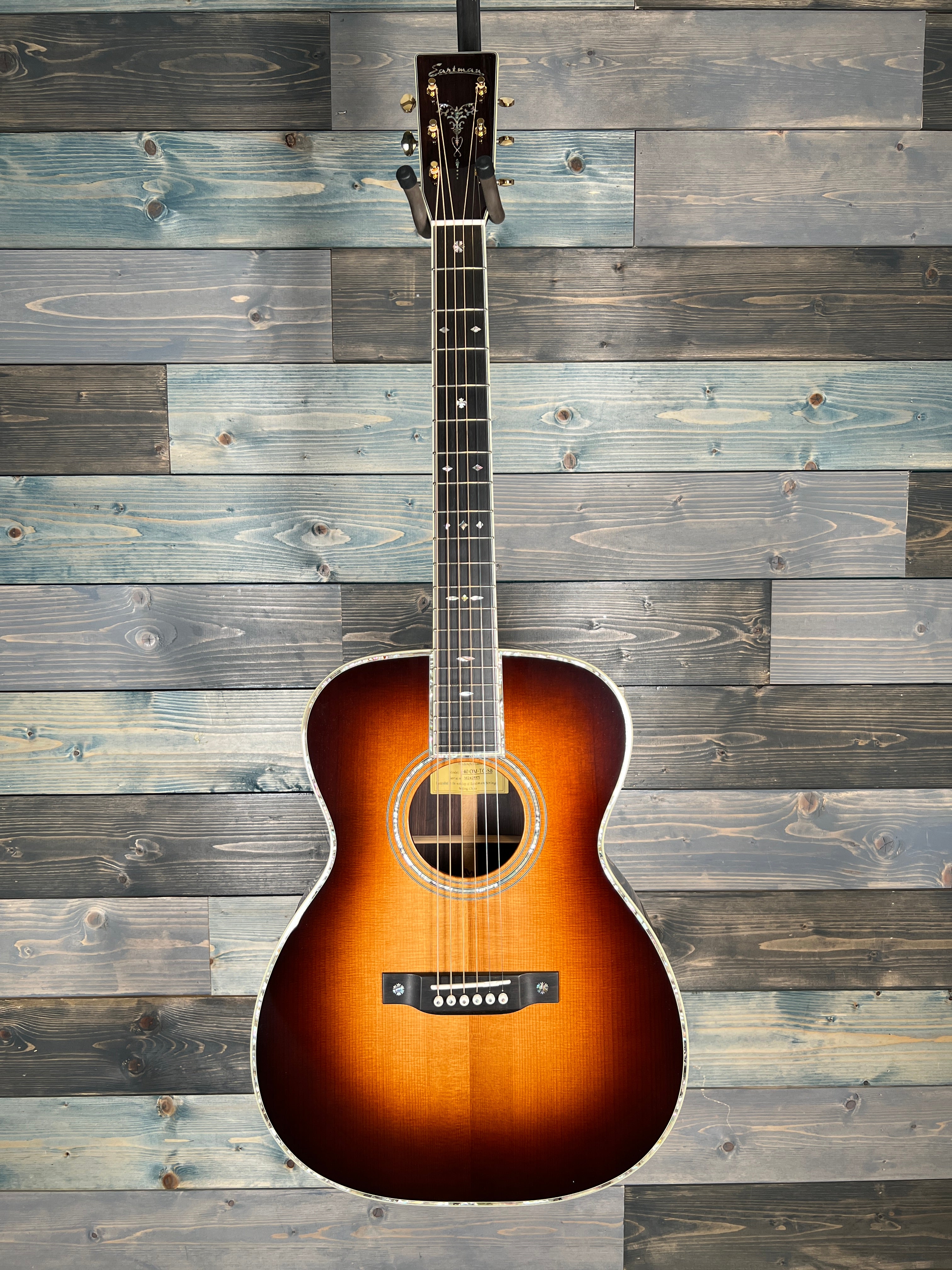 Eastman Guitars E40OM-SB Sunburst Solid Rosewood Acoustic Guitar