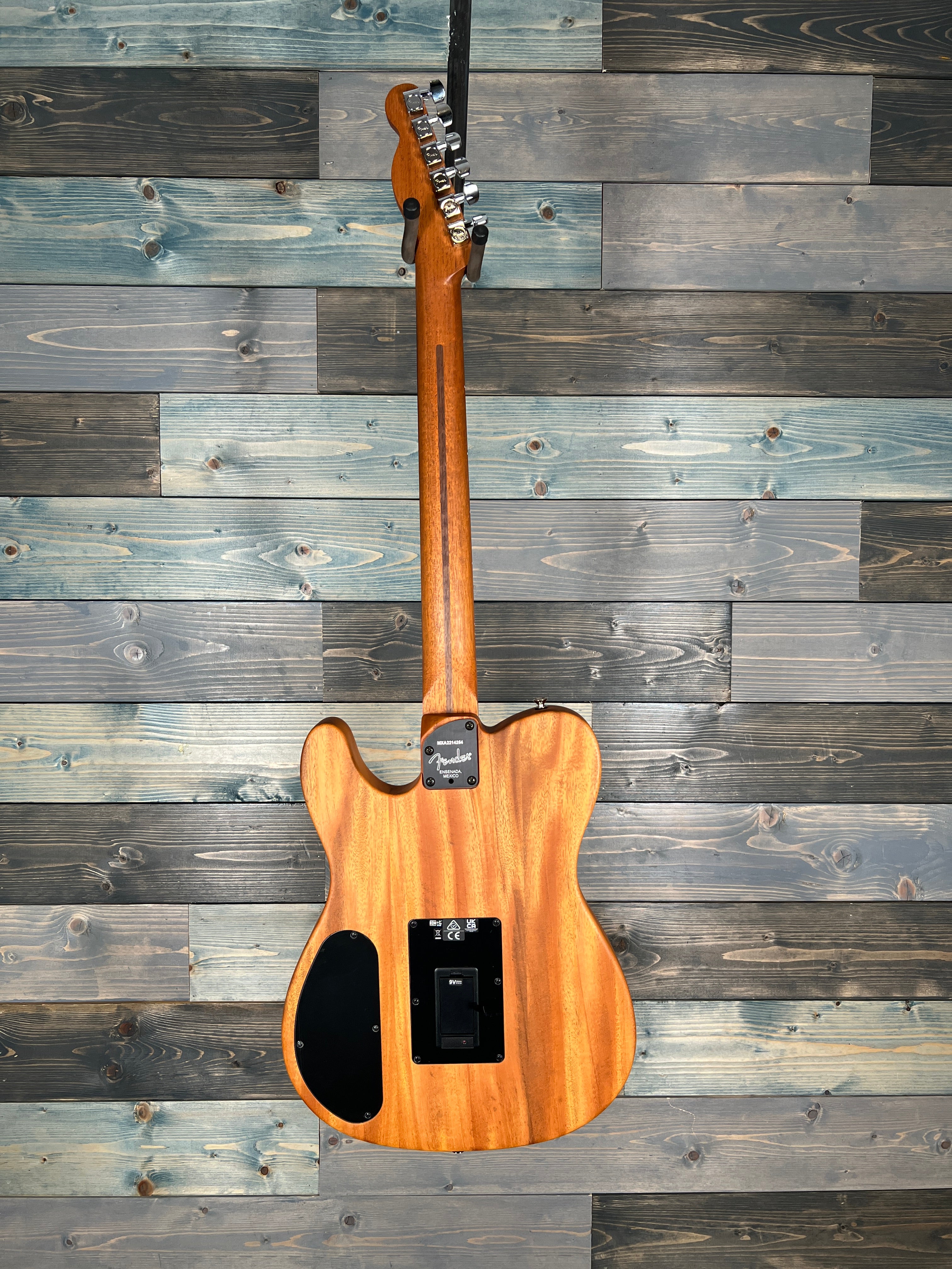 USED Fender Player Telecaster Acoustasonic