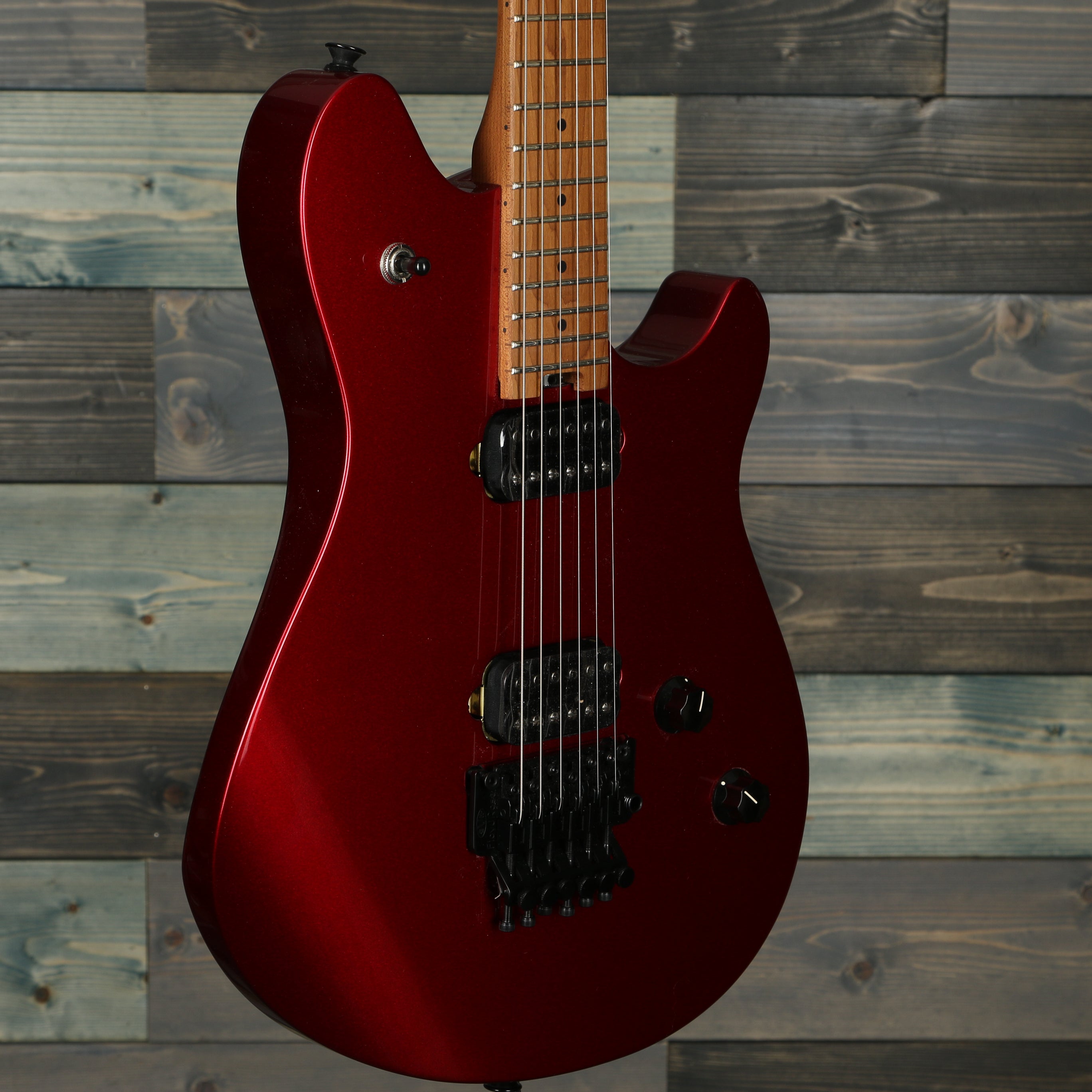 EVH Wolfgang Standard, Baked Maple Fingerboard, Stryker Red