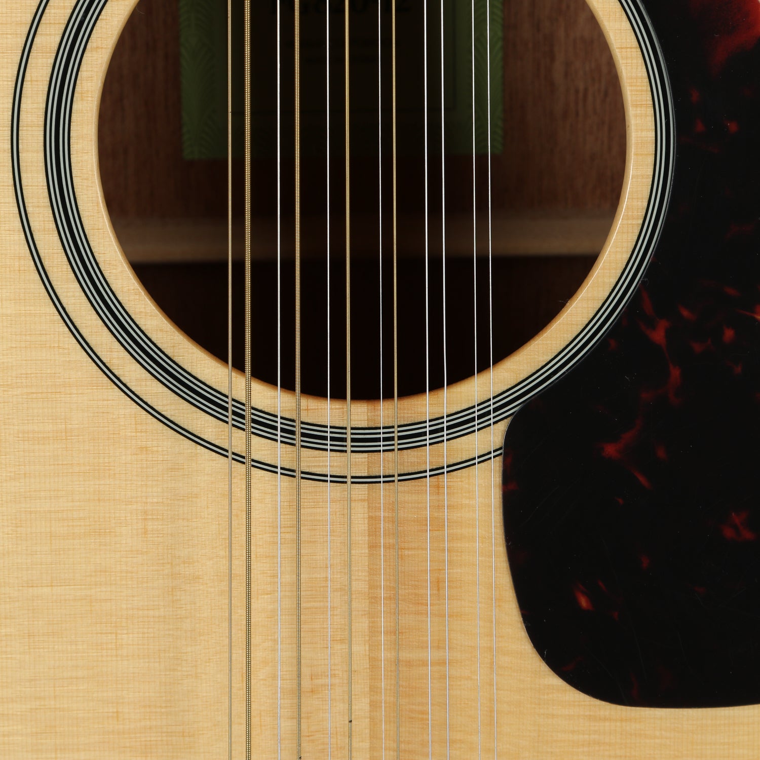 Yamaha FG820 12-String Natural Dreadnought Acoustic Guitar