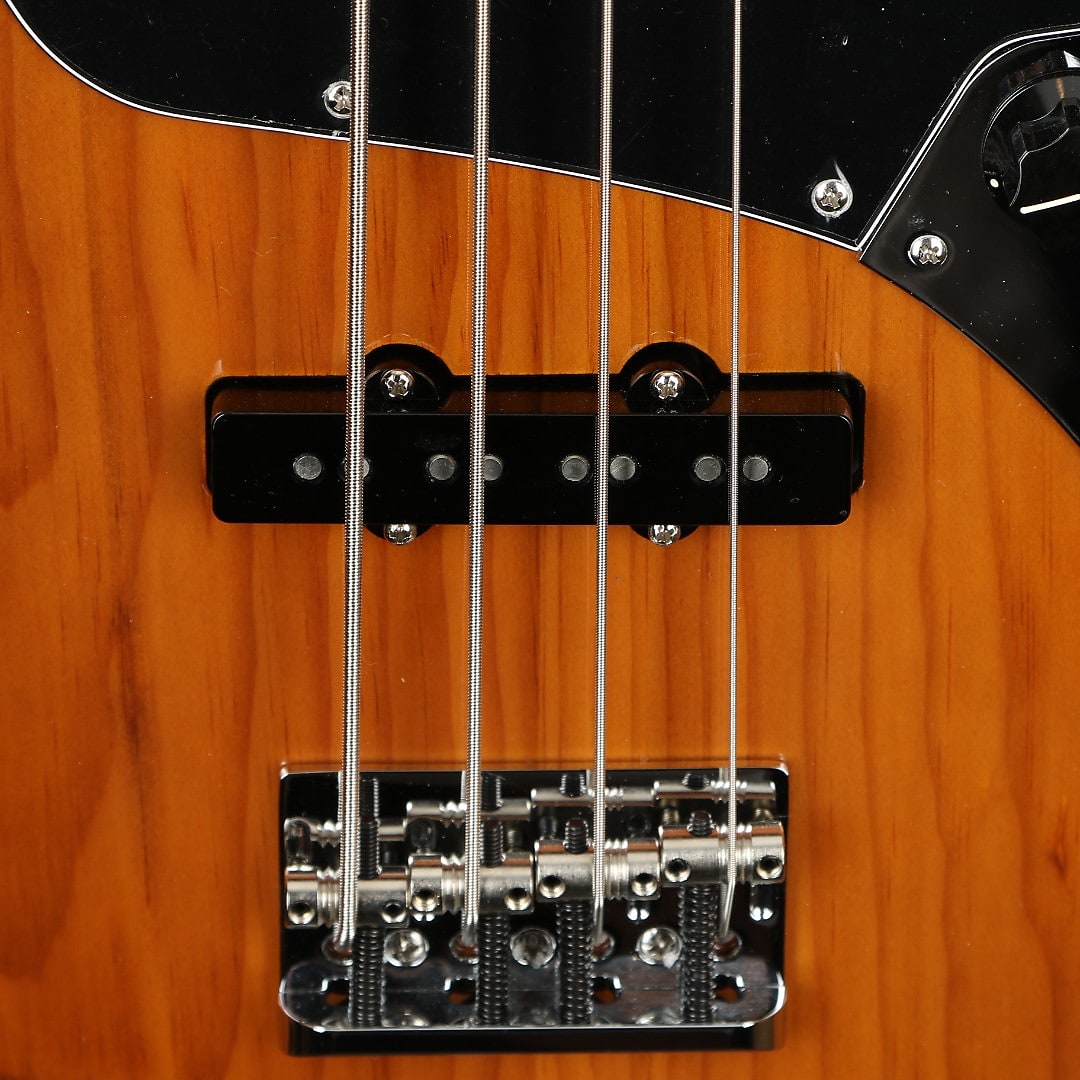 Fender American Professional II Jazz Bass, Maple FB, Roasted Pine